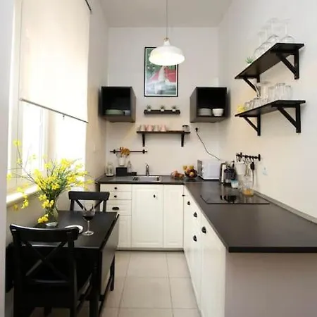 Plaza Apartment