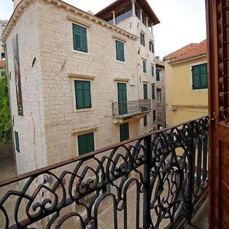 Plaza Sibenik